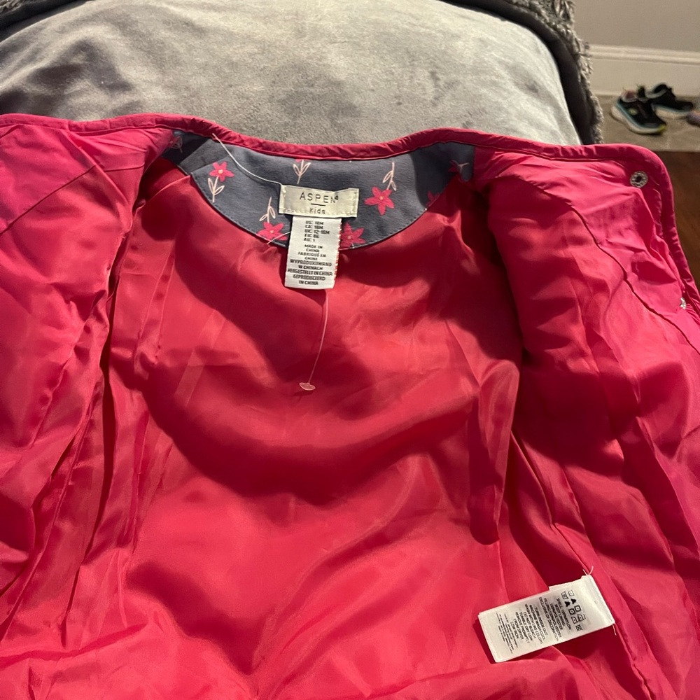 ASICS Fuchsia Jacket - Picture 3 of 3